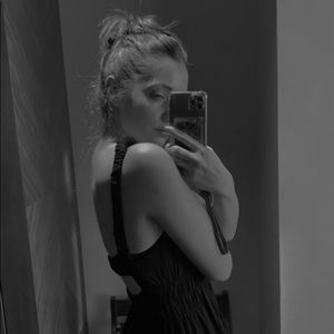 Meet your Posher, İrem